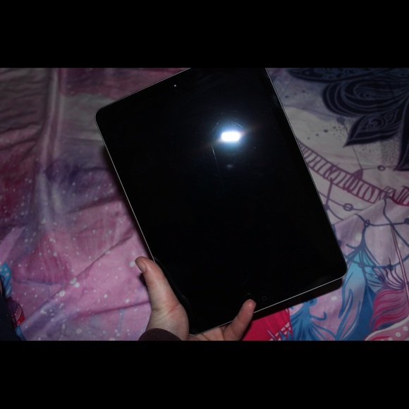 iPad bundle - Picture 9 of 10